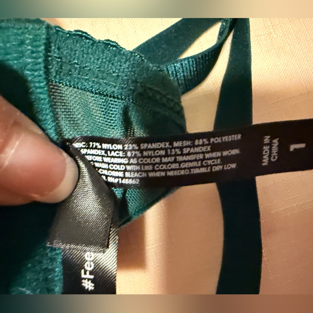 Torrid Teal Lace Trim Bustier, Size 1 - Picture 5 of 6